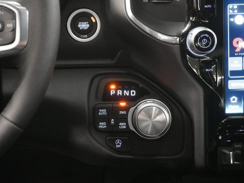 New 2025 RAM 1500 Laramie image 23