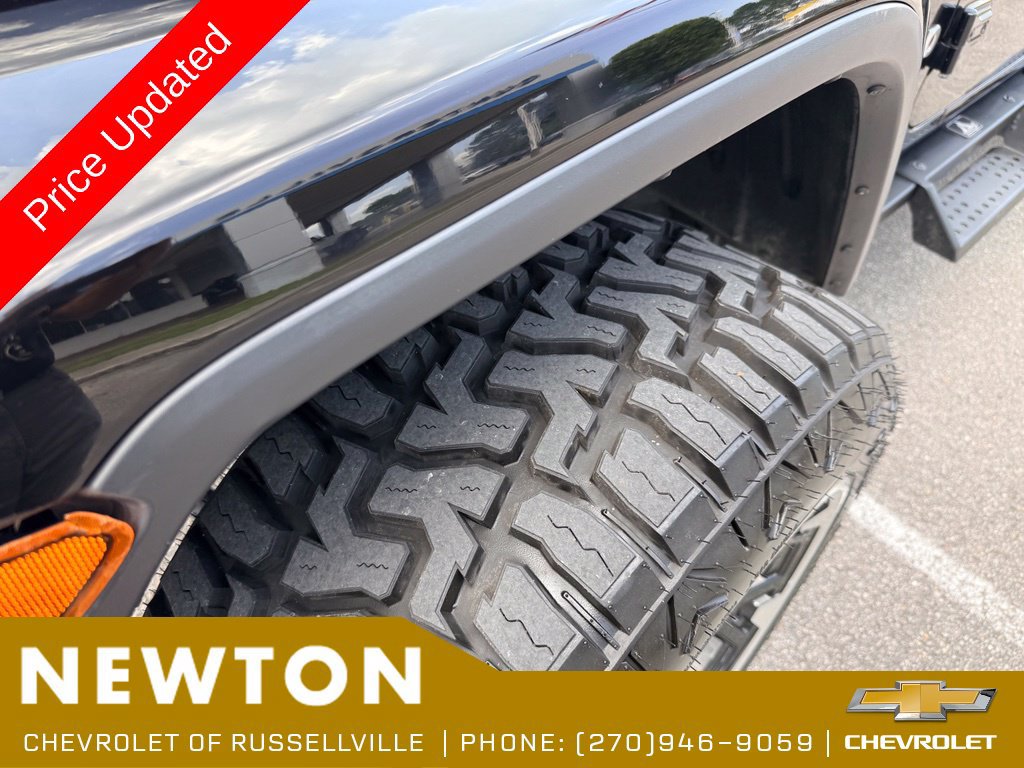 Used 2019 Jeep Wrangler Unlimited Sahara AWD/4WD image 31