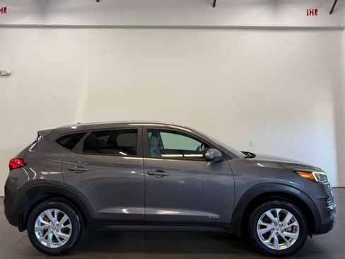 Used 2020 Hyundai Tucson Value FWD image 2
