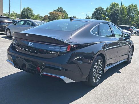 New 2026 Hyundai Sonata Limited FWD image 6