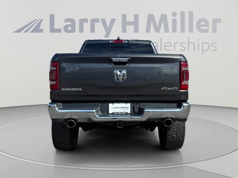 Used 2019 RAM 1500 Laramie AWD/4WD image 4