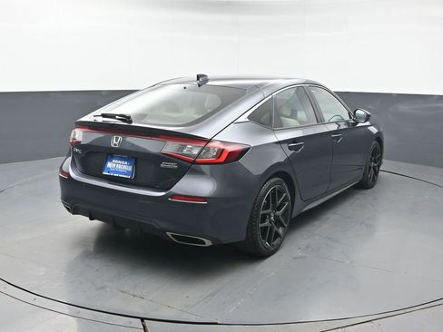 Used 2023 Honda Civic Sport Touring image 6