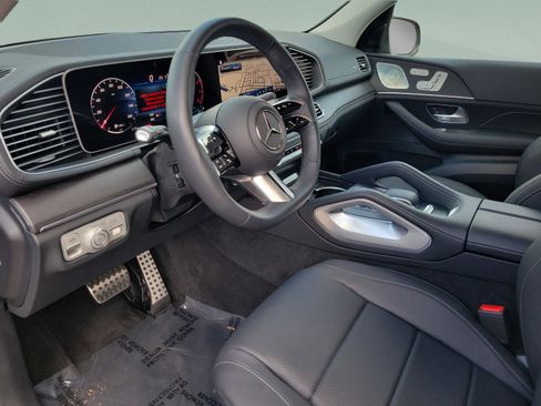 Certified 2026 Mercedes-Benz GLS 450 4MATIC image 20