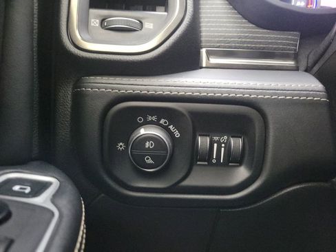 Used 2020 RAM 3500 Limited AWD/4WD image 15