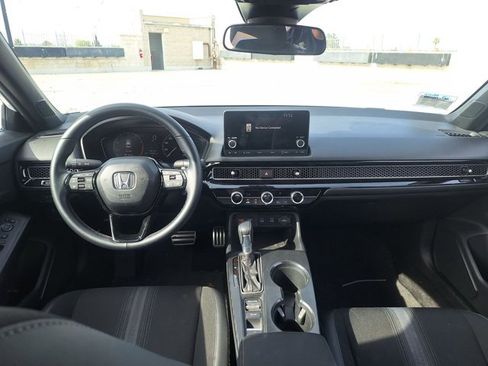 Used 2025 Honda Civic Sport image 14