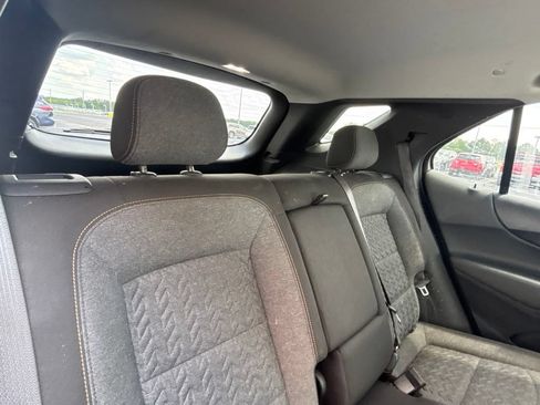 Used 2022 Chevrolet Equinox LT FWD image 27