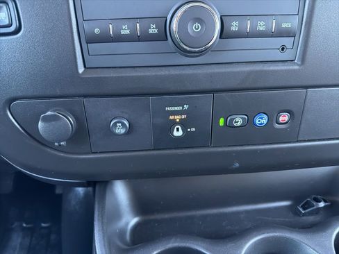 Used 2023 Chevrolet Express 3500 LS image 20