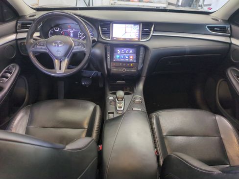 Used 2019 INFINITI QX50 Essential w/ Proassist Package image 16