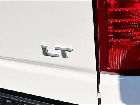 Used 2023 Chevrolet Silverado 2500 LT w/ Convenience Package image 25