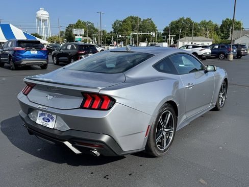 Used 2024 Ford Mustang Premium image 15