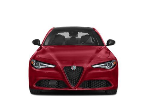 Used 2020 Alfa Romeo Giulia w/ Nero Edizione RWD image 6