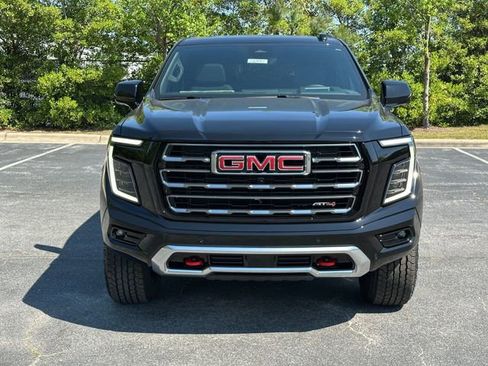 New 2026 GMC Yukon XL AT4 w/ AT4 Premium Package AWD/4WD image 8