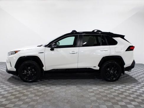 Used 2020 Toyota RAV4 XSE w/ XSE Grade Weather Package AWD/4WD image 3