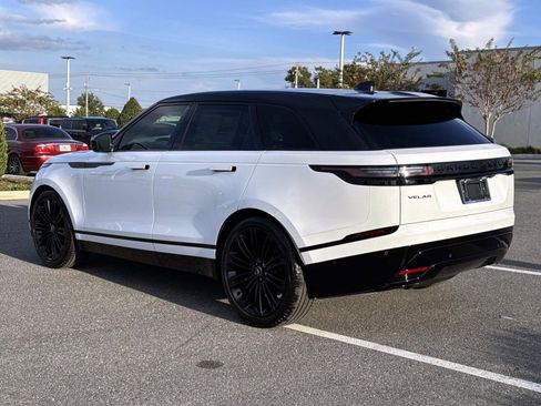 New 2026 Land Rover Range Rover Velar Dynamic SE AWD/4WD image 3