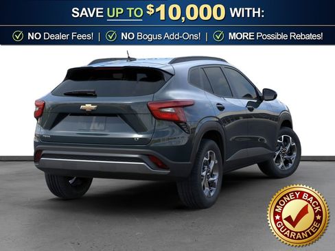 New 2026 Chevrolet Trax LT FWD image 5