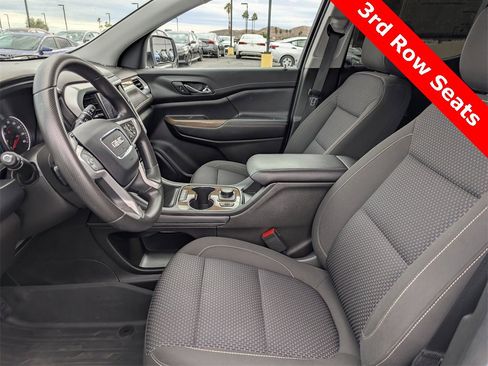 Used 2023 GMC Acadia SLE w/ Driver Convenience Package image 13