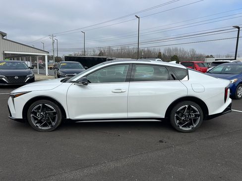 Used 2025 Kia K4 GT-Line w/ GT-Line Premium Package image 2