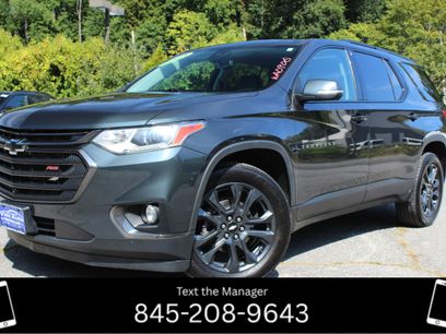 Used 2021 Chevrolet Traverse RS