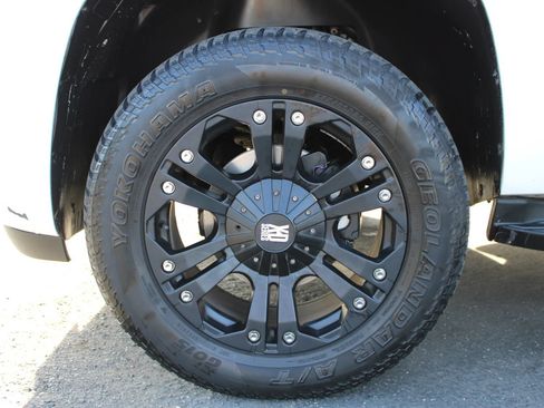 Used 2013 GMC Yukon SLT AWD/4WD image 6