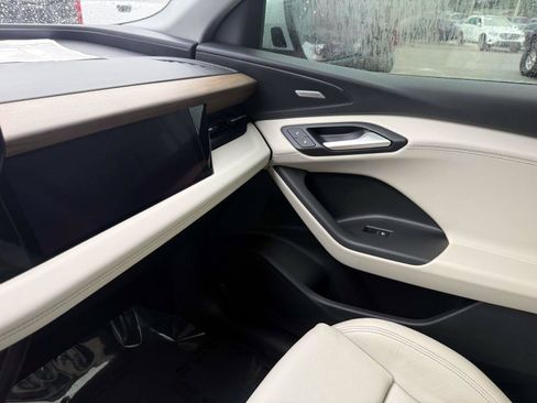 Used 2025 Audi Q6 e-tron Prestige w/ Beige Warm Weather Package AWD/4WD image 21