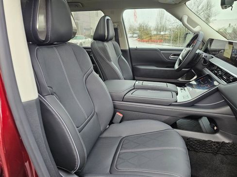 New 2025 INFINITI QX80 Sensory w/ Premium Cargo Package image 12