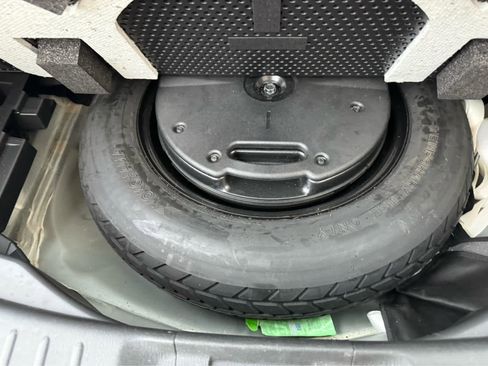 Used 2019 MAZDA CX-9 Touring w/ Touring Premium Package image 23