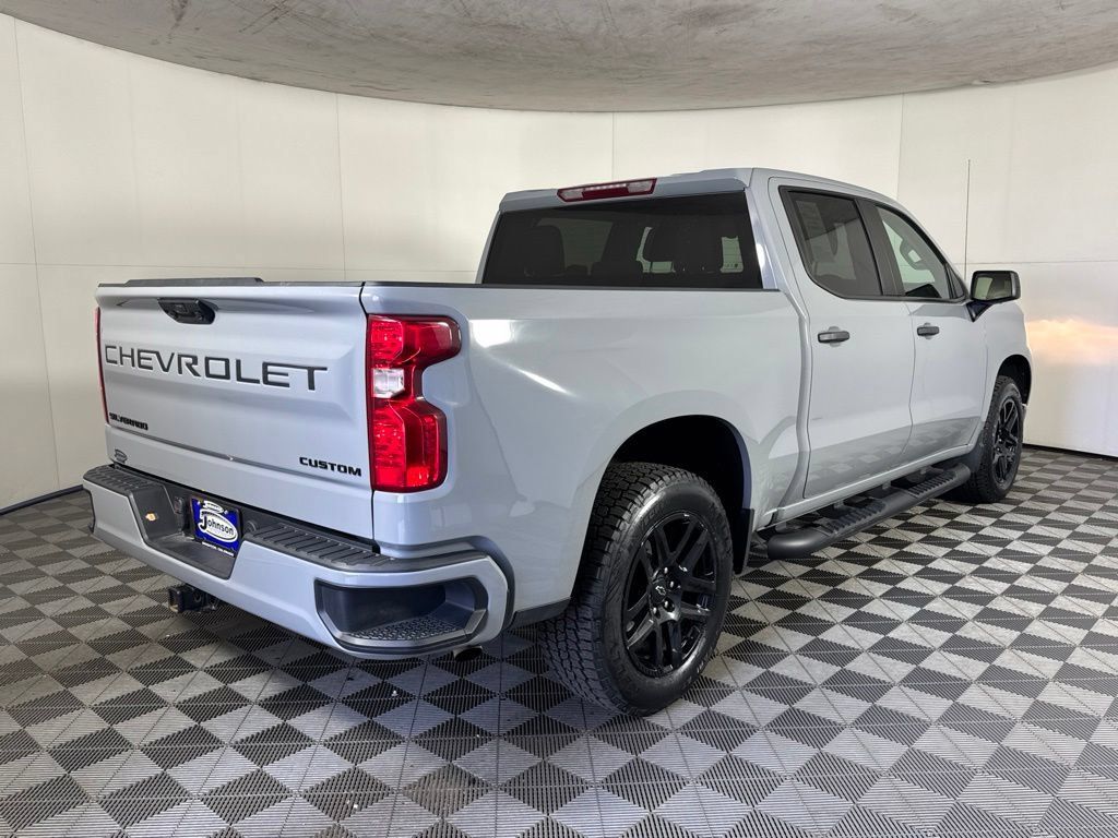 Certified 2024 Chevrolet Silverado 1500 Custom w/ Turbomax Blackout Package AWD/4WD image 8