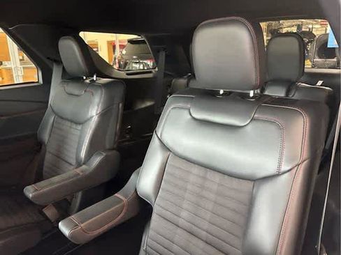 New 2025 Ford Explorer ST-Line image 28