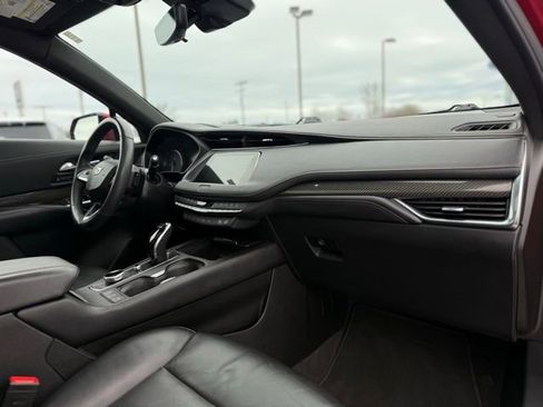 Used 2022 Cadillac XT4 Sport image 23