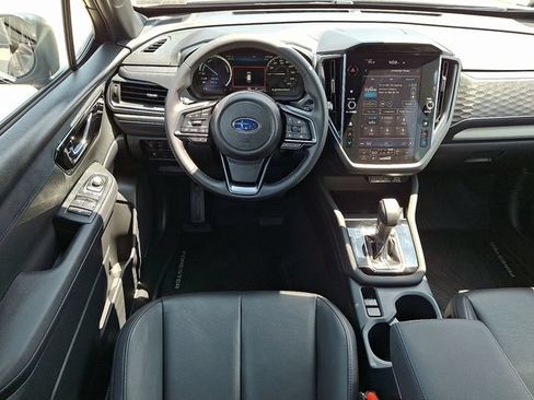 Used 2025 Subaru Forester Limited AWD/4WD image 12