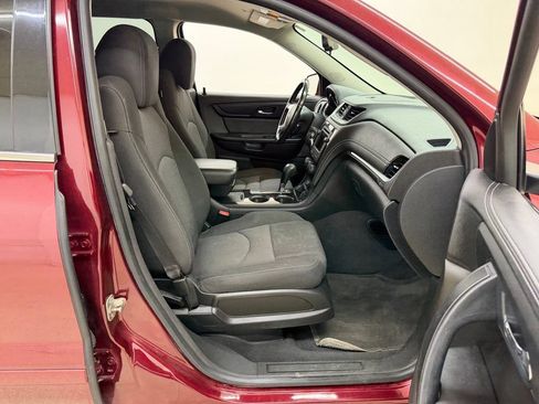 Used 2017 Chevrolet Traverse LT AWD/4WD image 11