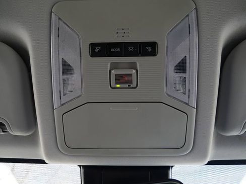 Used 2024 Toyota RAV4 LE AWD/4WD image 16