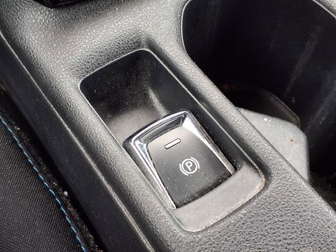 Used 2022 Nissan Leaf SV w/ SV Technology Package FWD image 15