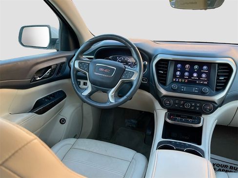 Used 2022 GMC Acadia Denali w/ Denali Ultimate Package image 23