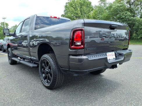 Used 2025 RAM 2500 Big Horn AWD/4WD image 20