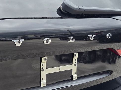 New 2026 Volvo XC60 B5 Core AWD/4WD image 9