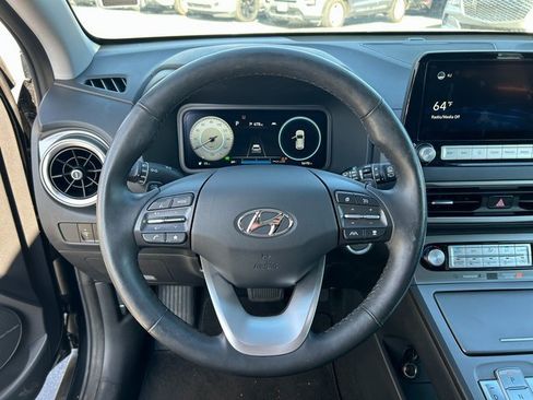 Used 2022 Hyundai Kona Limited w/ Cargo Package image 20
