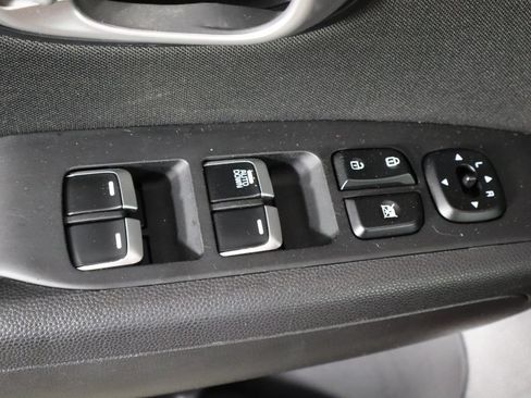 Used 2019 Kia Soul FWD image 20