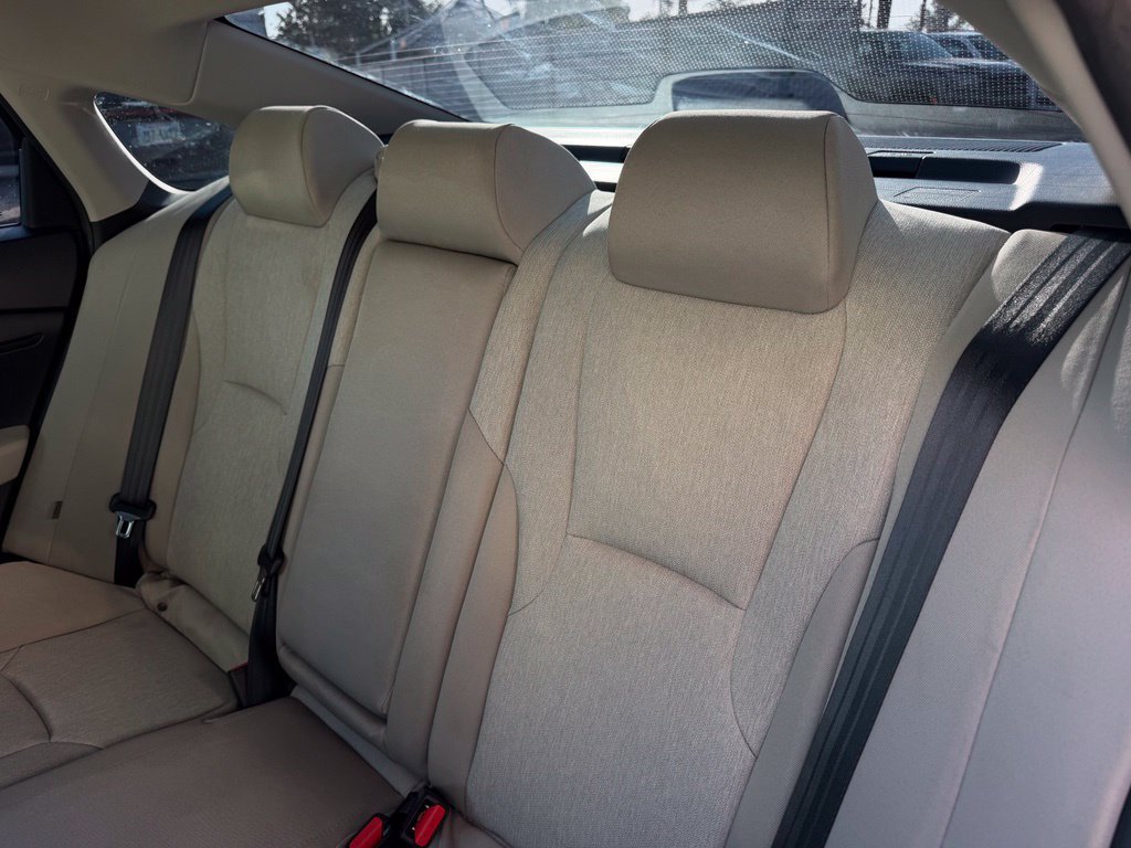 Used 2024 Honda Accord EX image 11