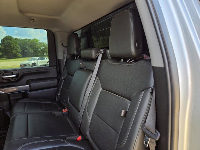 Used 2020 Chevrolet Silverado 2500 LTZ w/ Z71 Off-Road Package AWD/4WD image 27