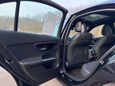 Used 2024 Mercedes-Benz C 300 4MATIC Sedan image 21