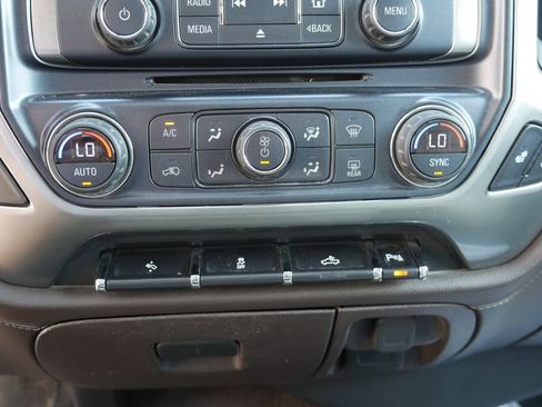 Used 2018 Chevrolet Silverado 1500 LTZ w/ Sport Package AWD/4WD image 13