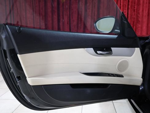 Used 2011 BMW Z4 sDrive30i image 13