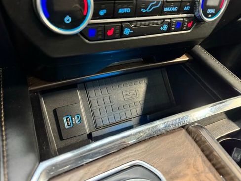 Used 2021 Ford Expedition Max Platinum image 27