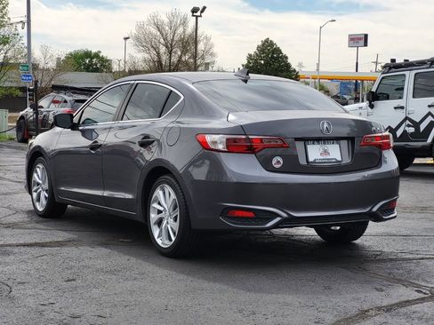 Used 2017 Acura ILX FWD image 11