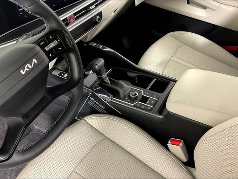 New 2026 Kia Sorento S w/ S Panoramic Sunroof Package AWD/4WD image 12