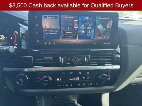 New 2026 Nissan Pathfinder Platinum image 19