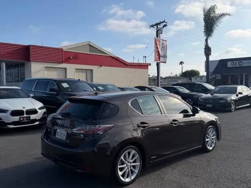 Used 2011 Lexus CT 200h Premium w/ Premium Audio Pkg FWD image 4