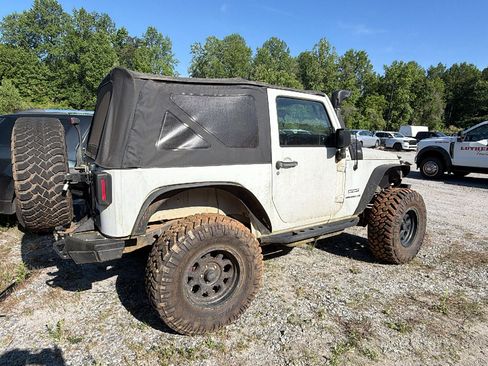 Used 2012 Jeep Wrangler Sport AWD/4WD image 8