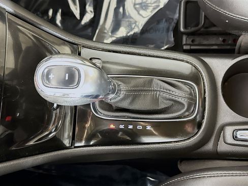 Used 2018 Buick Encore Sport Touring w/ Safety Package image 20